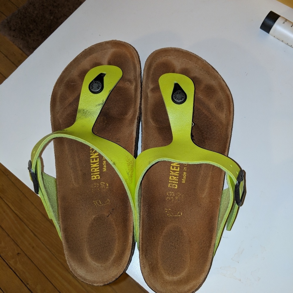 Birkenstocks Gizeh size 39...Lime Green!